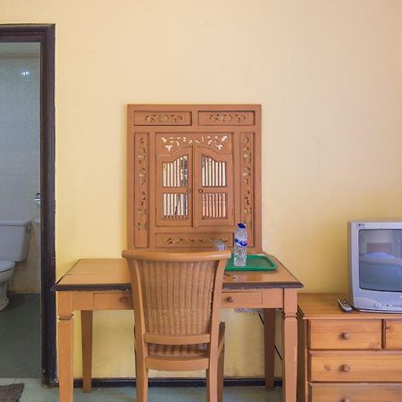 Foresta Inn Family Resort Prigen Екстериор снимка
